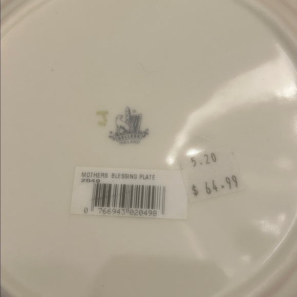 Belleek Shamrock Mother's Day Plate - Picture 3 of 4